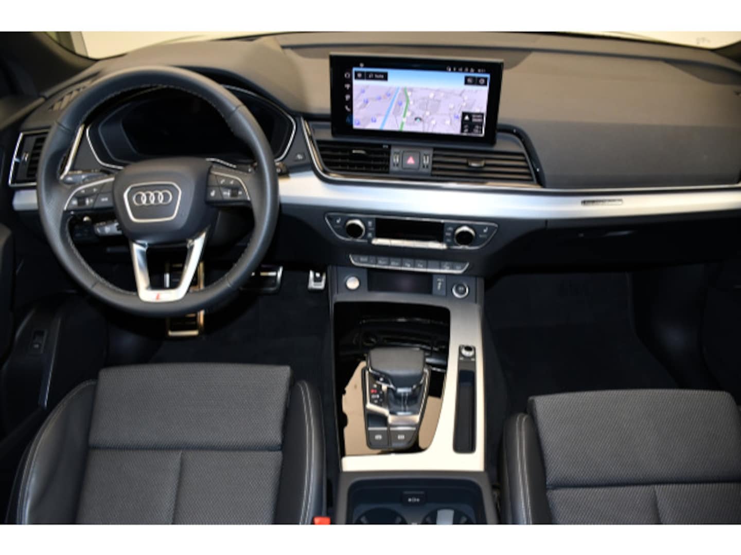 Bild über Audi Q5 Sportback 40 TDI quattro S tronic - für weitere Informationen kontaktieren Sie den Audi Partner