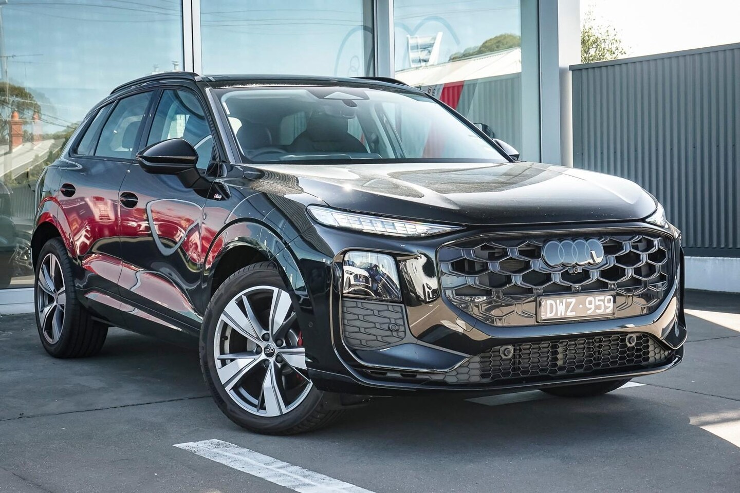 Image about Audi Q3 SUV TFSI quattro 150 kW launch edition