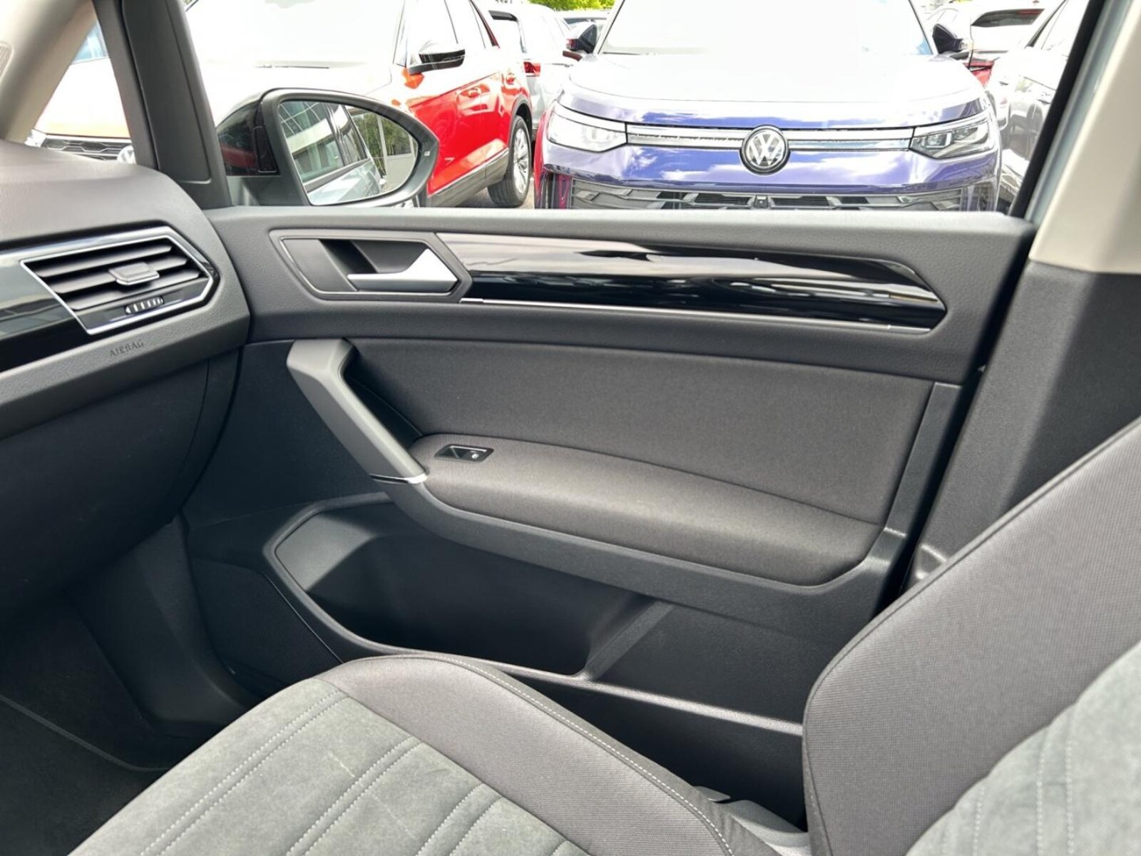 Volkswagen Touran – Bild 21