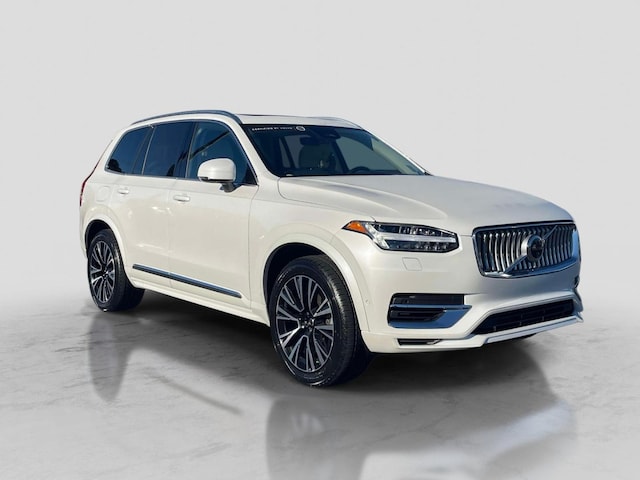 2025 Volvo XC90 Plug-In Hybrid