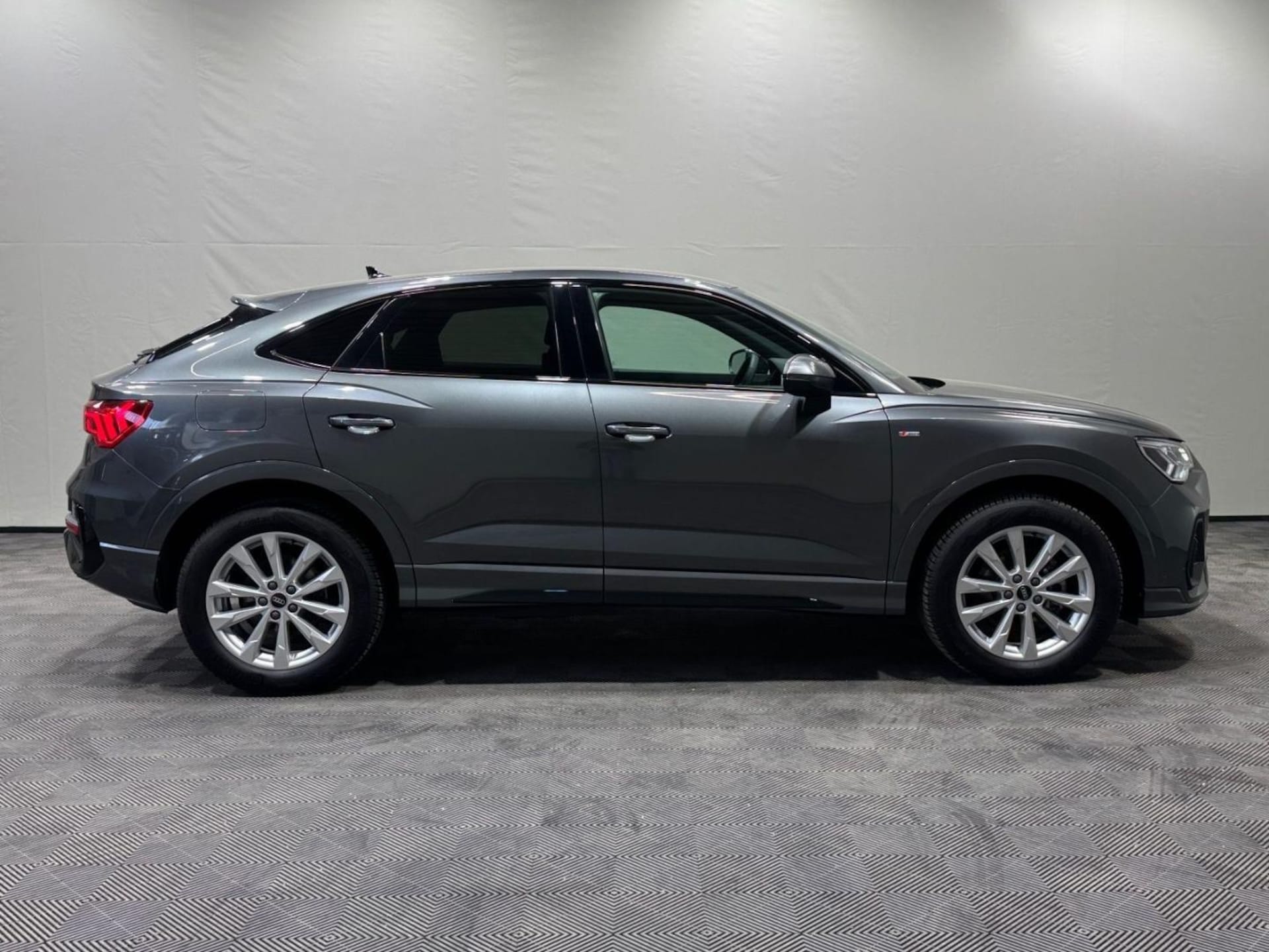 Audi Q3 Sportback S line