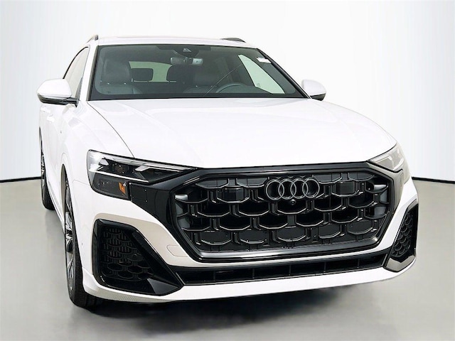 2026 Audi Q8