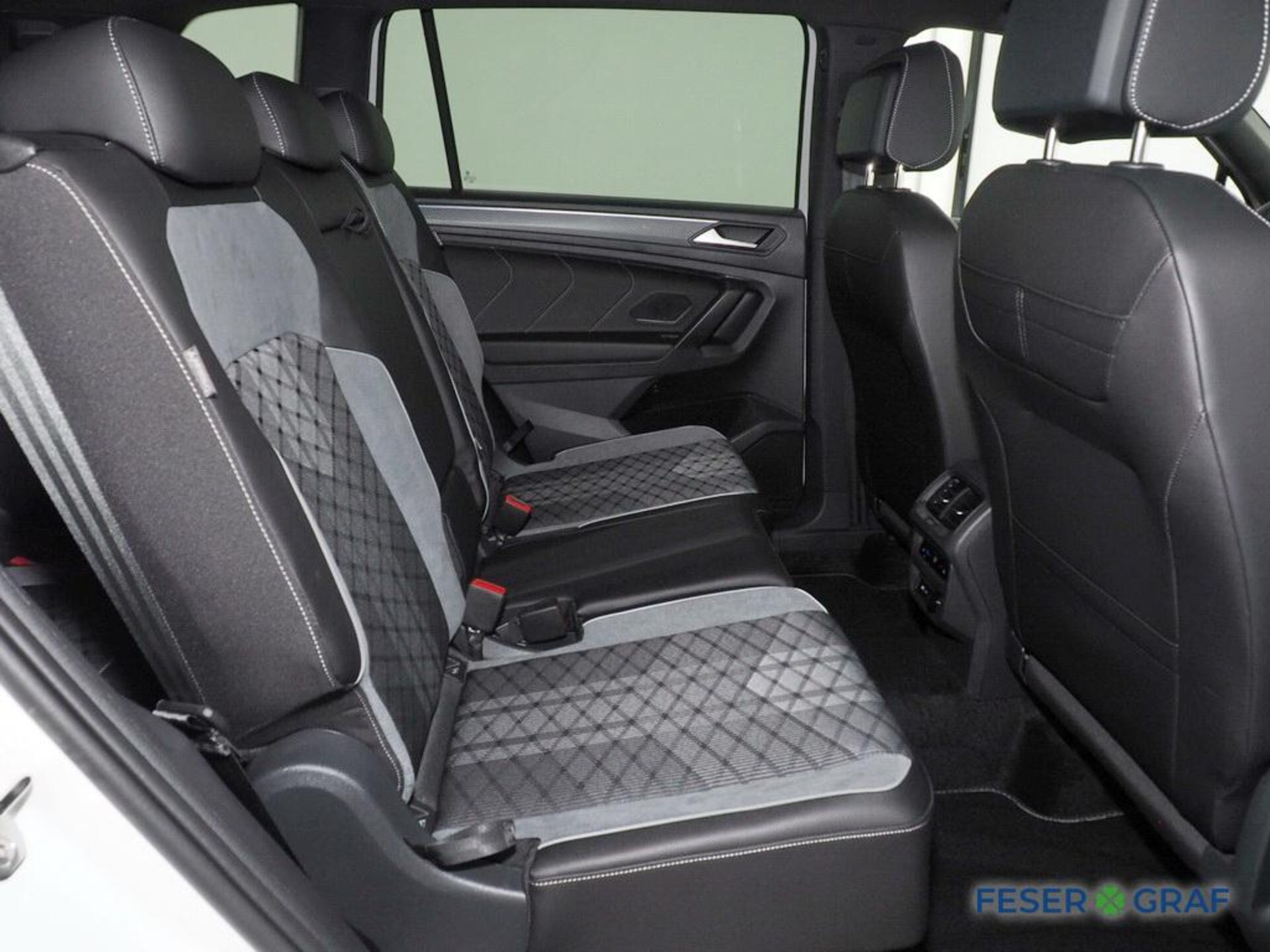Volkswagen Tiguan Allspace R-Line