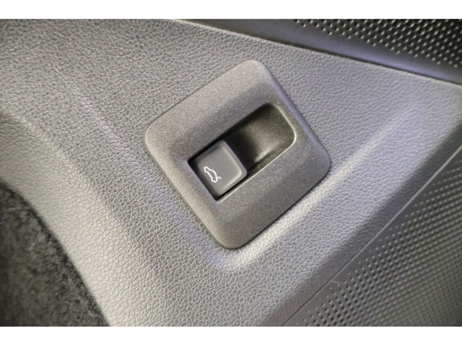 Volkswagen Tiguan – Bild 23