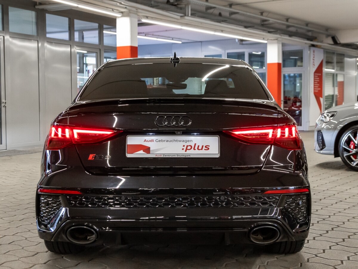 Image about Audi RS 3 Limousine TFSI quattro S tronic