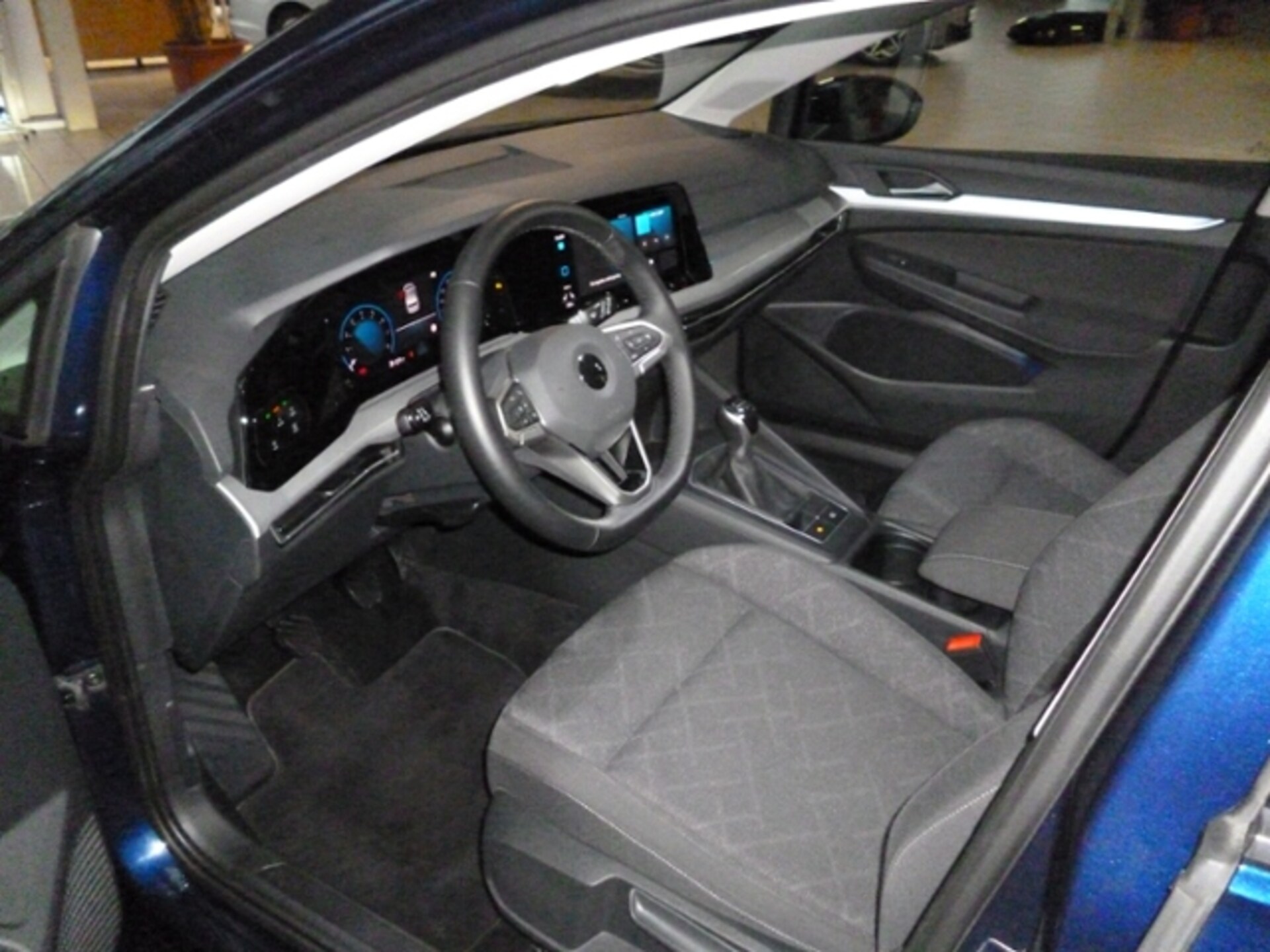 Volkswagen Golf Life