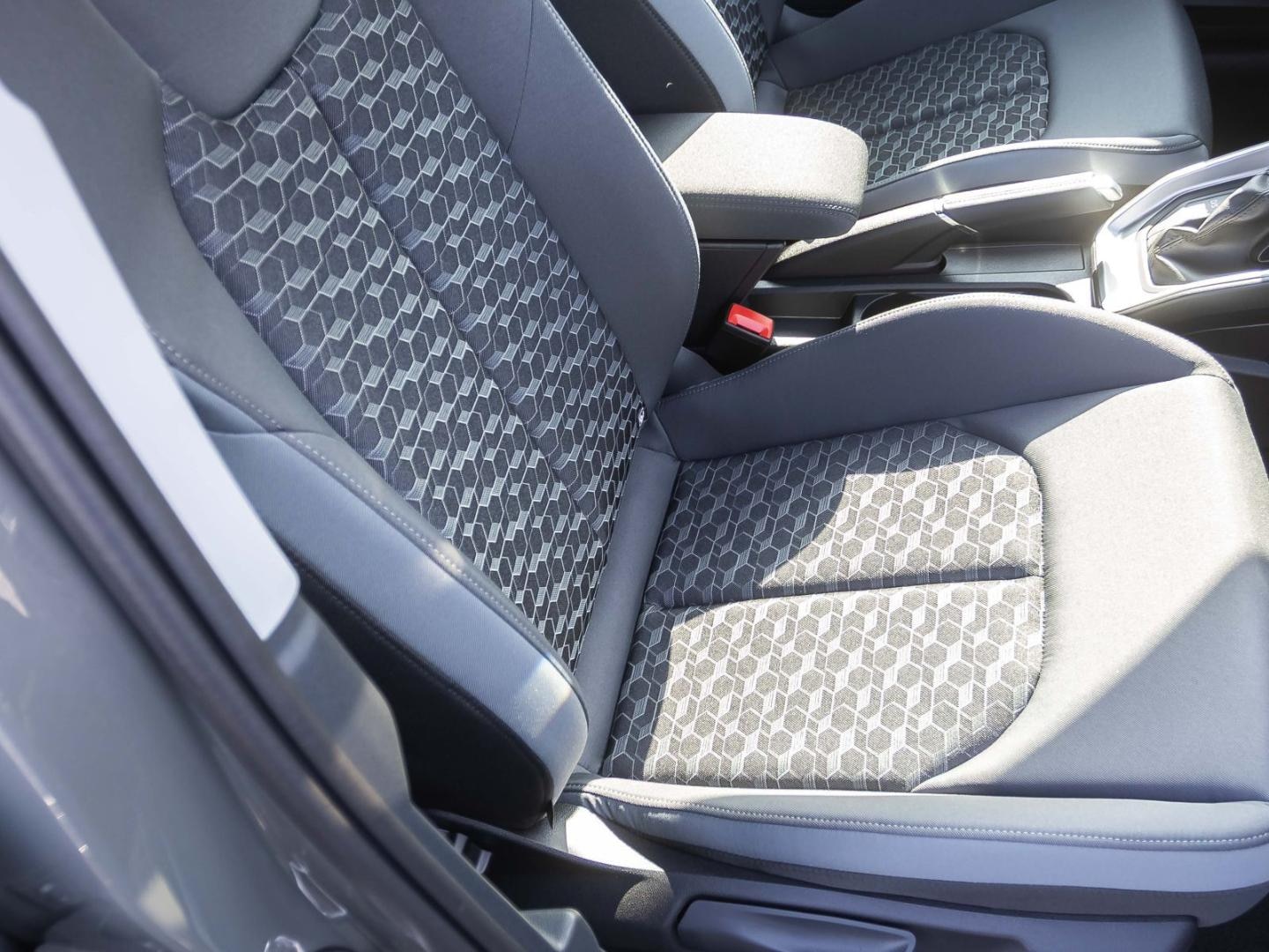 Bild über Audi A1 Sportback advanced 25 TFSI S tronic - für weitere Informationen kontaktieren Sie den Audi Partner