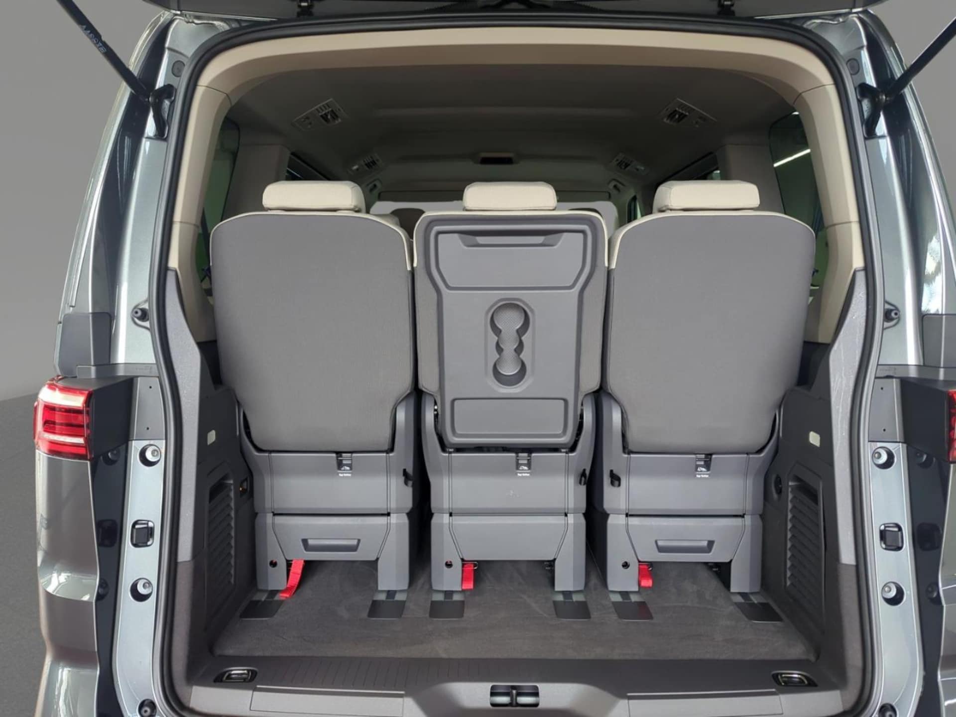 Volkswagen Multivan Basis-Modell