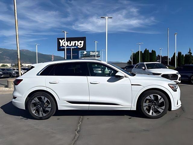 2023 Audi e-tron