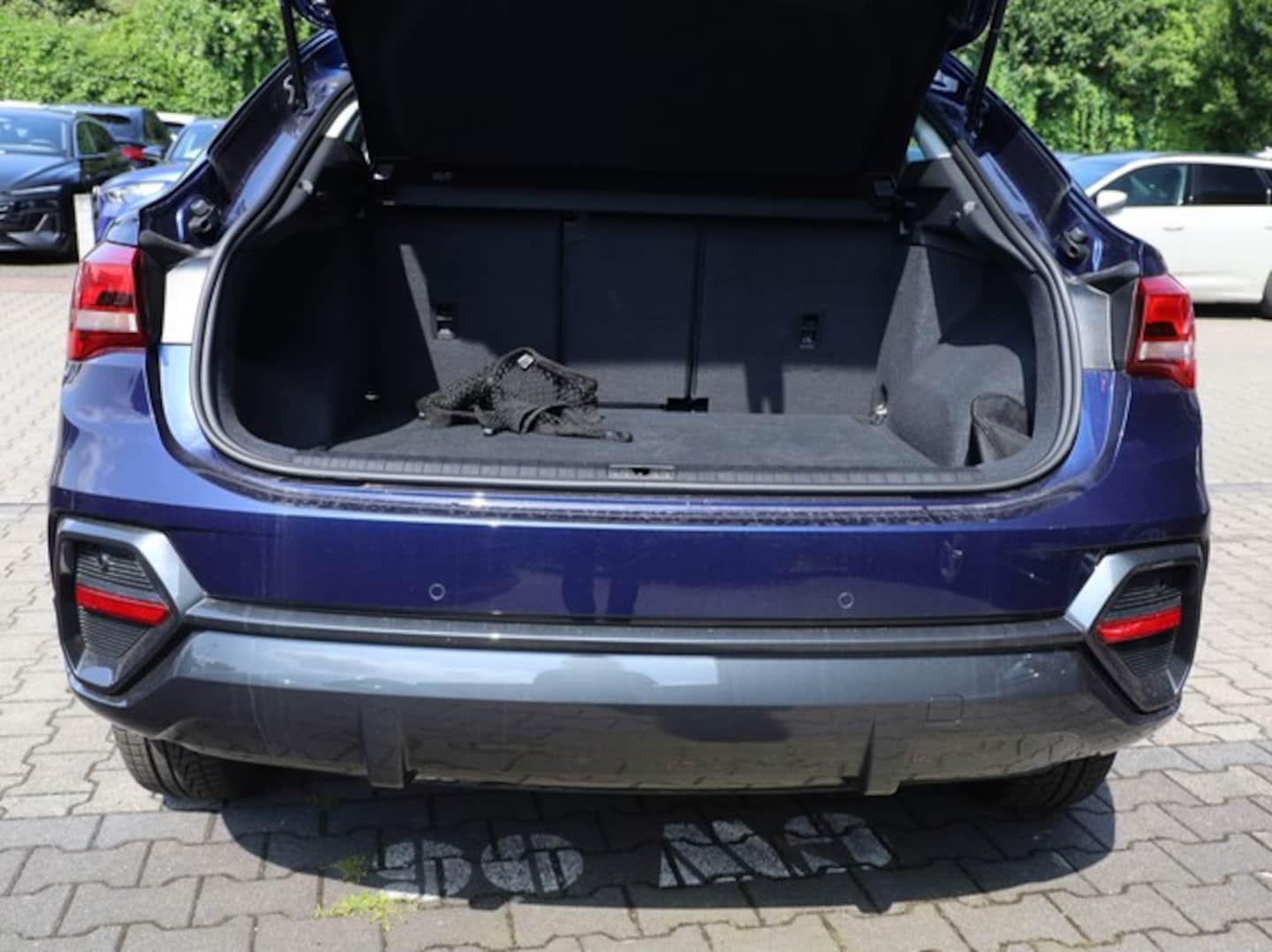Bild über Audi Q3 Sportback 35 TFSI S tronic - für weitere Informationen kontaktieren Sie den Audi Partner