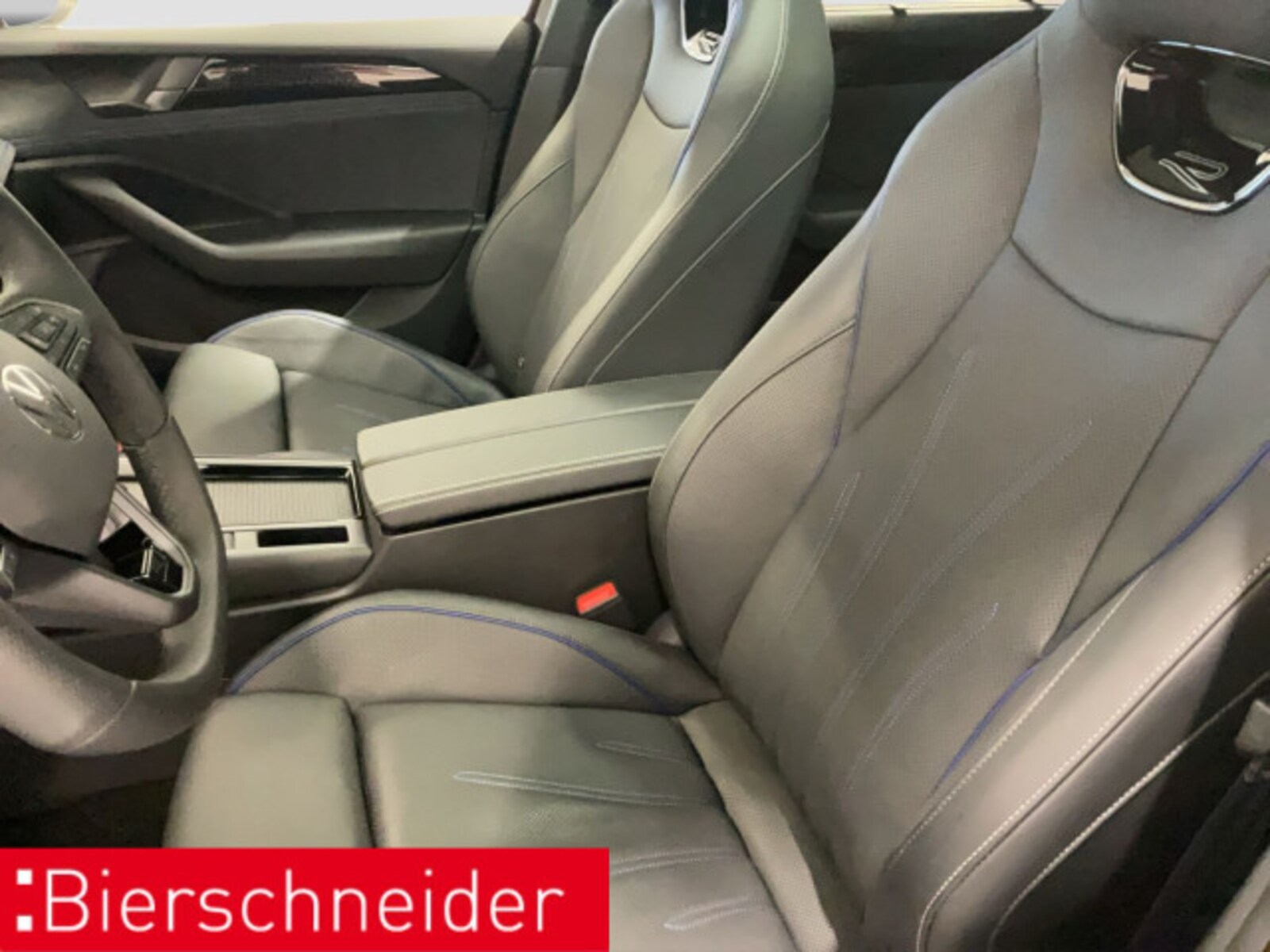 Volkswagen Passat – Bild 12
