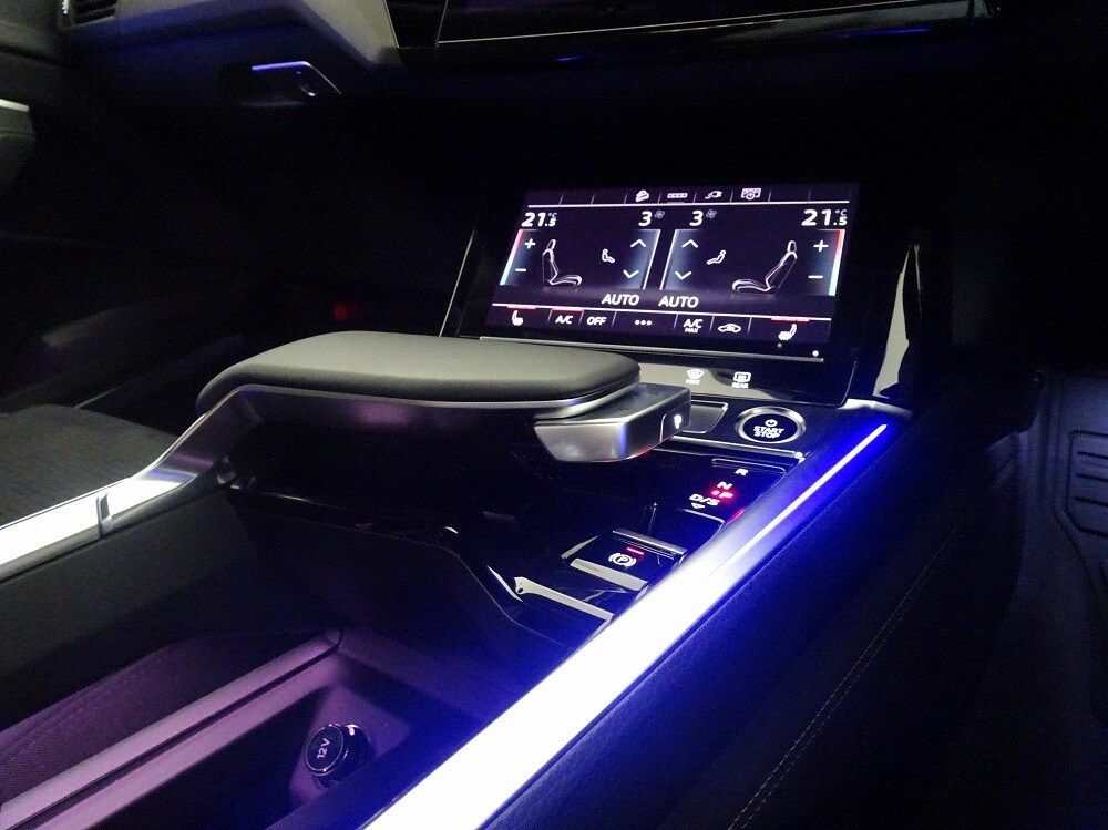 Image about Audi Q8 Sportback e-tron 55 e-tron S line