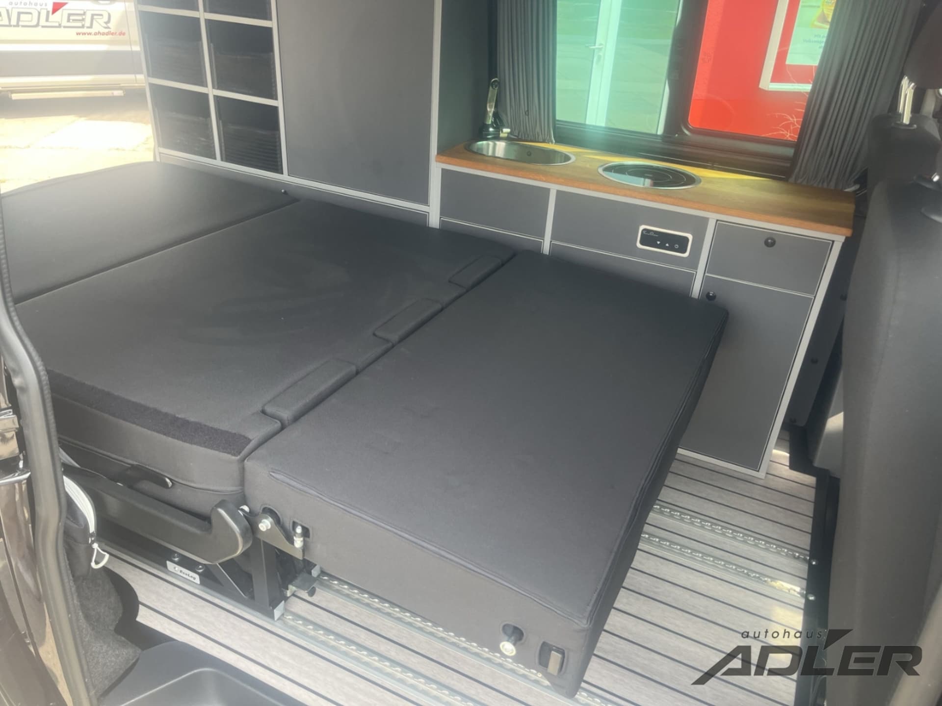 Volkswagen T6.1 Transporter Kasten kurzer Radstand