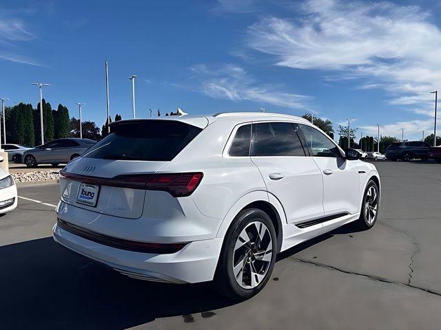 2023 Audi e-tron