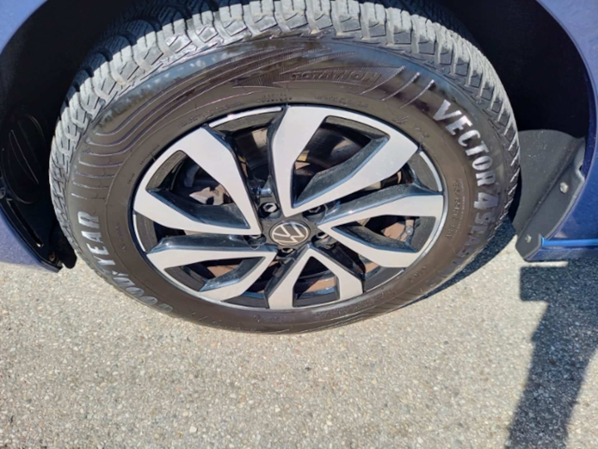 Volkswagen Polo Active