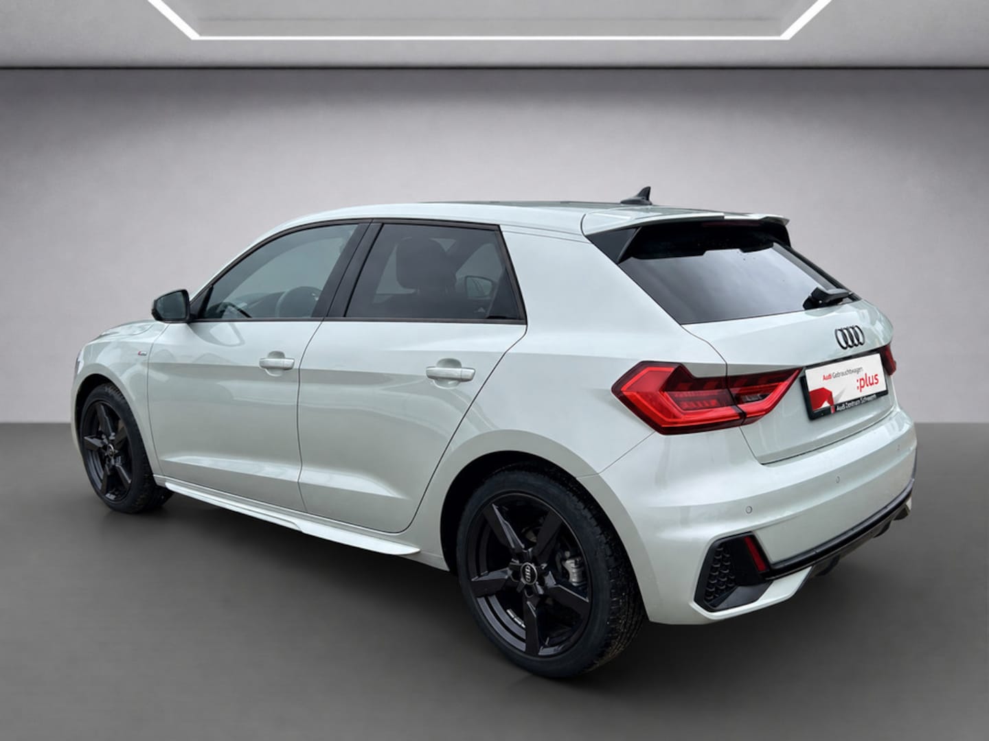 Bild über Audi A1 Sportback S line 30 TFSI Schaltgetriebe - für weitere Informationen kontaktieren Sie den Audi Partner
