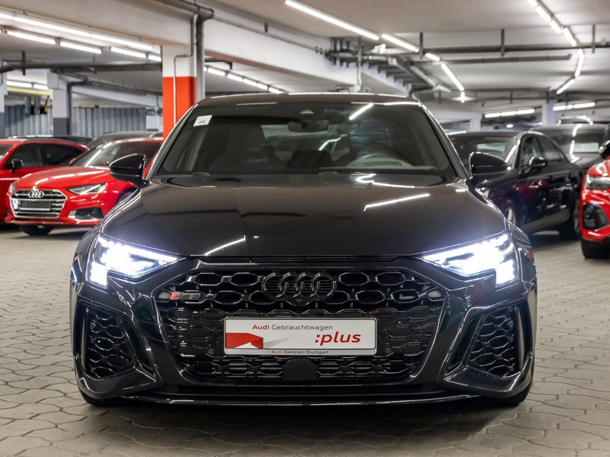 Image about Audi RS 3 Limousine TFSI quattro S tronic