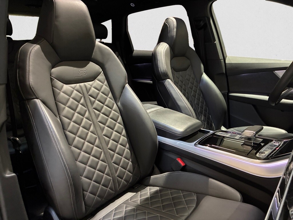 Bild som visar&nbsp;Audi Q7 SUV&nbsp;Q7 SUV 50 TDI quattro S line 286 hk tiptronic - för mer information kontakta din Audi Partner