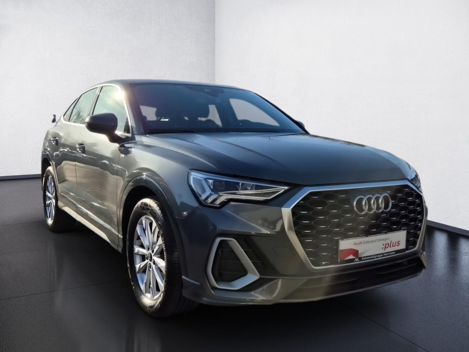 Audi Q3 Sportback S line