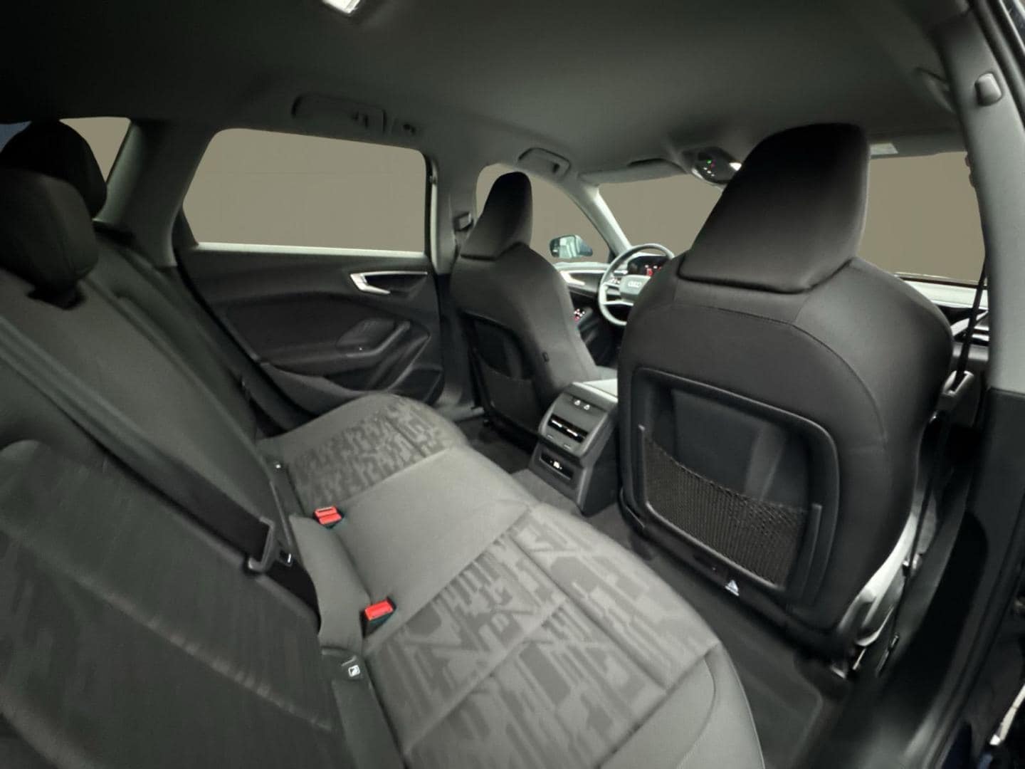 Bild über Audi A5 Avant TFSI quattro S tronic - für weitere Informationen kontaktieren Sie den Audi Partner