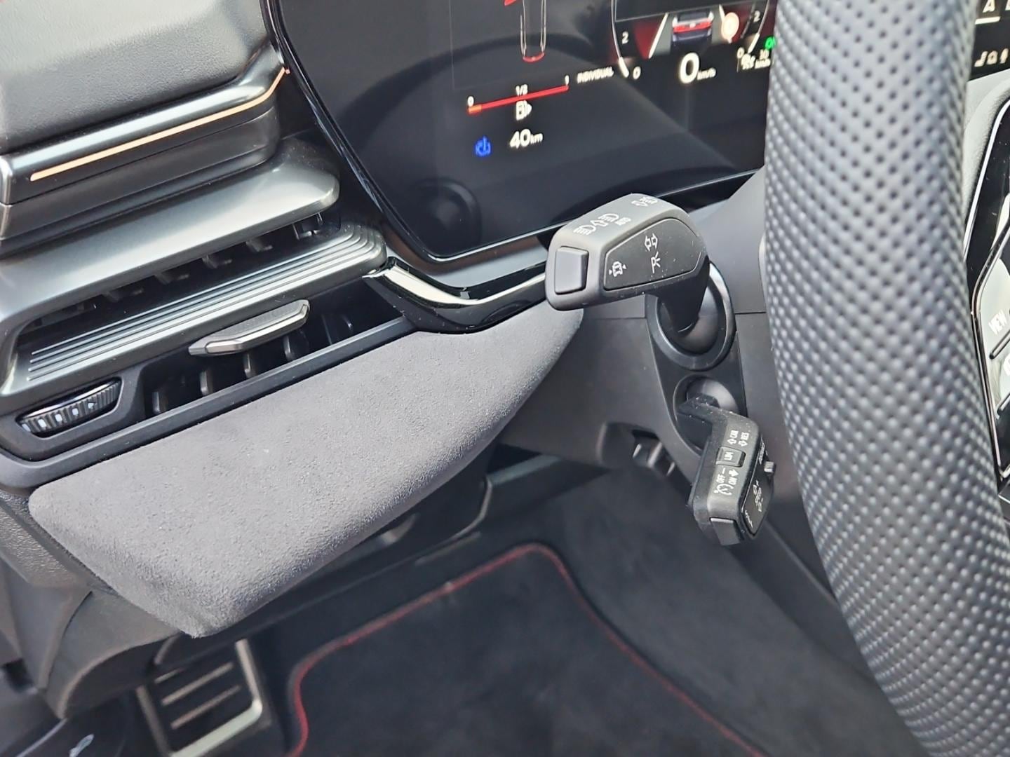 Bild über Audi A6 Avant TFSI quattro 270 kW S tronic - für weitere Informationen kontaktieren Sie den Audi Partner