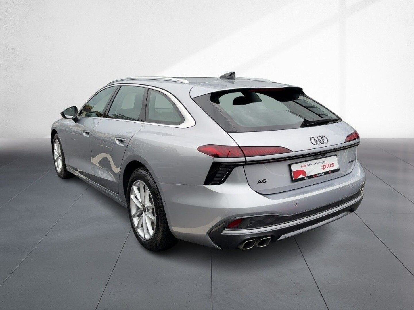 Bild über Audi A6 Avant TDI quattro 150 kW S tronic - für weitere Informationen kontaktieren Sie den Audi Partner