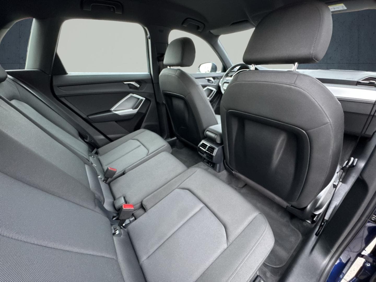 Bild über Audi Q3 advanced 35 TFSI S tronic - für weitere Informationen kontaktieren Sie den Audi Partner