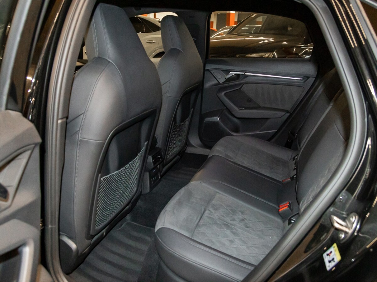 Image about Audi RS 3 Limousine TFSI quattro S tronic