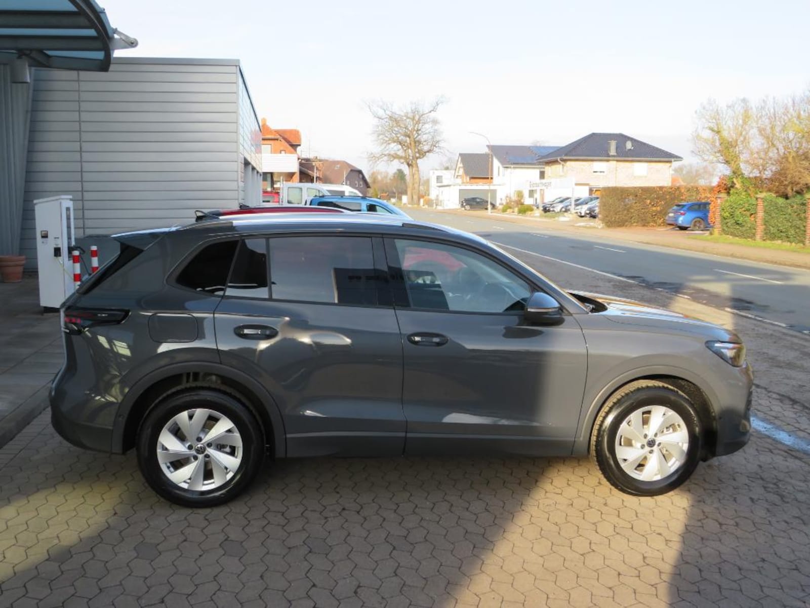 Volkswagen Tiguan – Bild 4