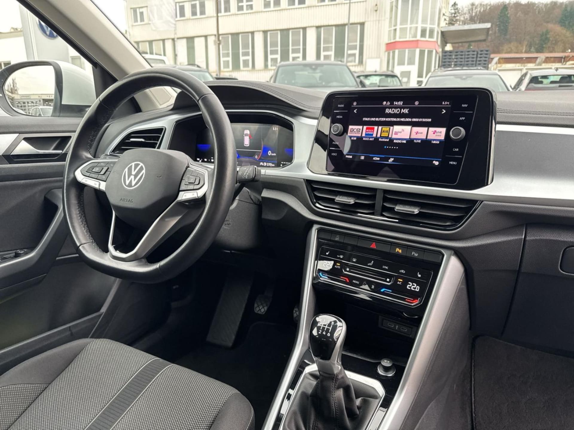 Volkswagen T-Roc Life