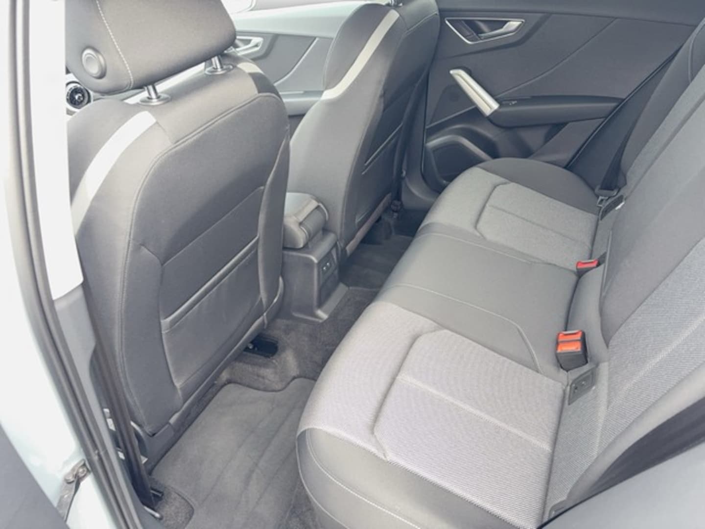 Bild über Audi Q2 advanced 35 TFSI S tronic - für weitere Informationen kontaktieren Sie den Audi Partner