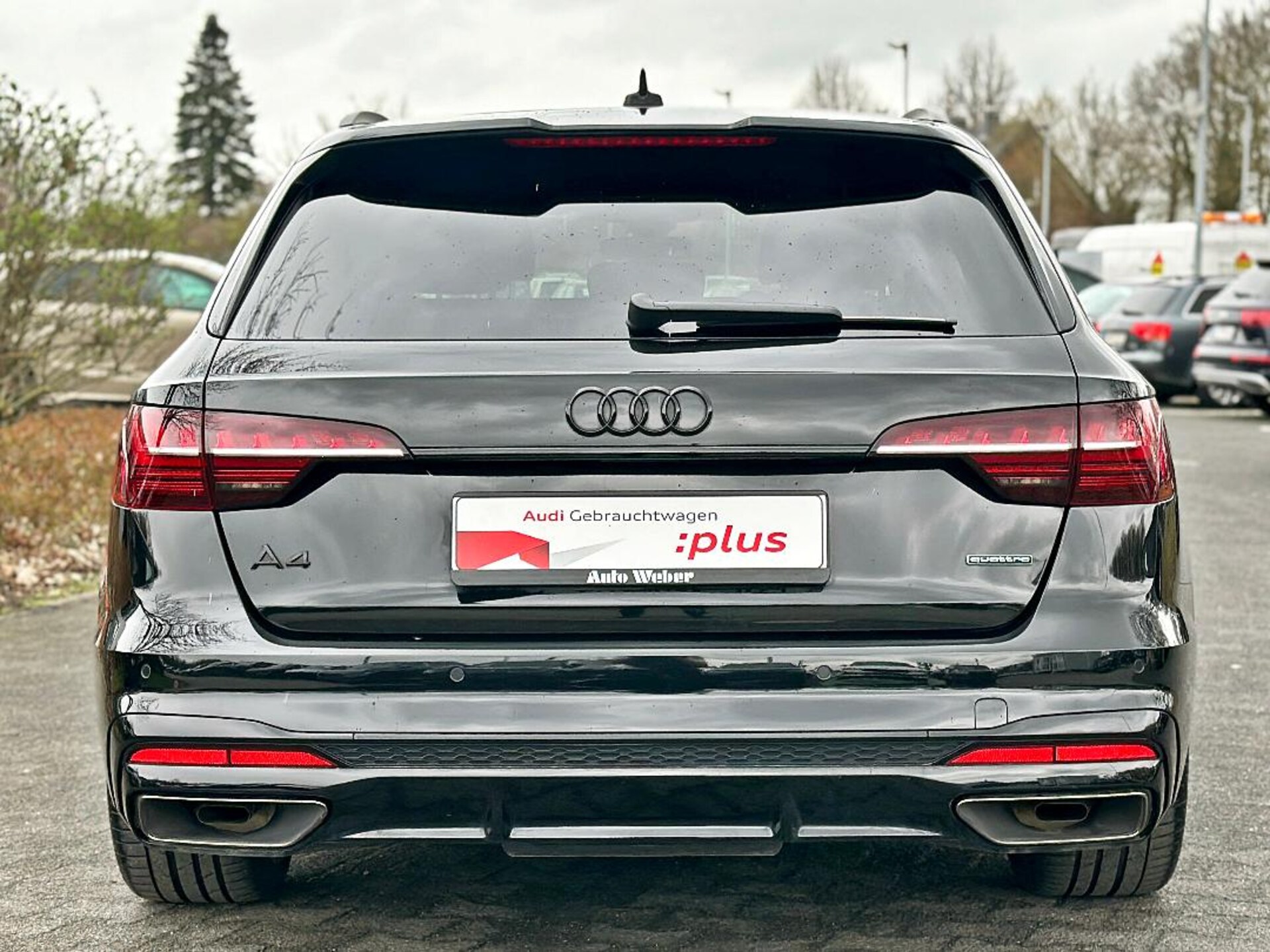 Audi A4 Avant S line