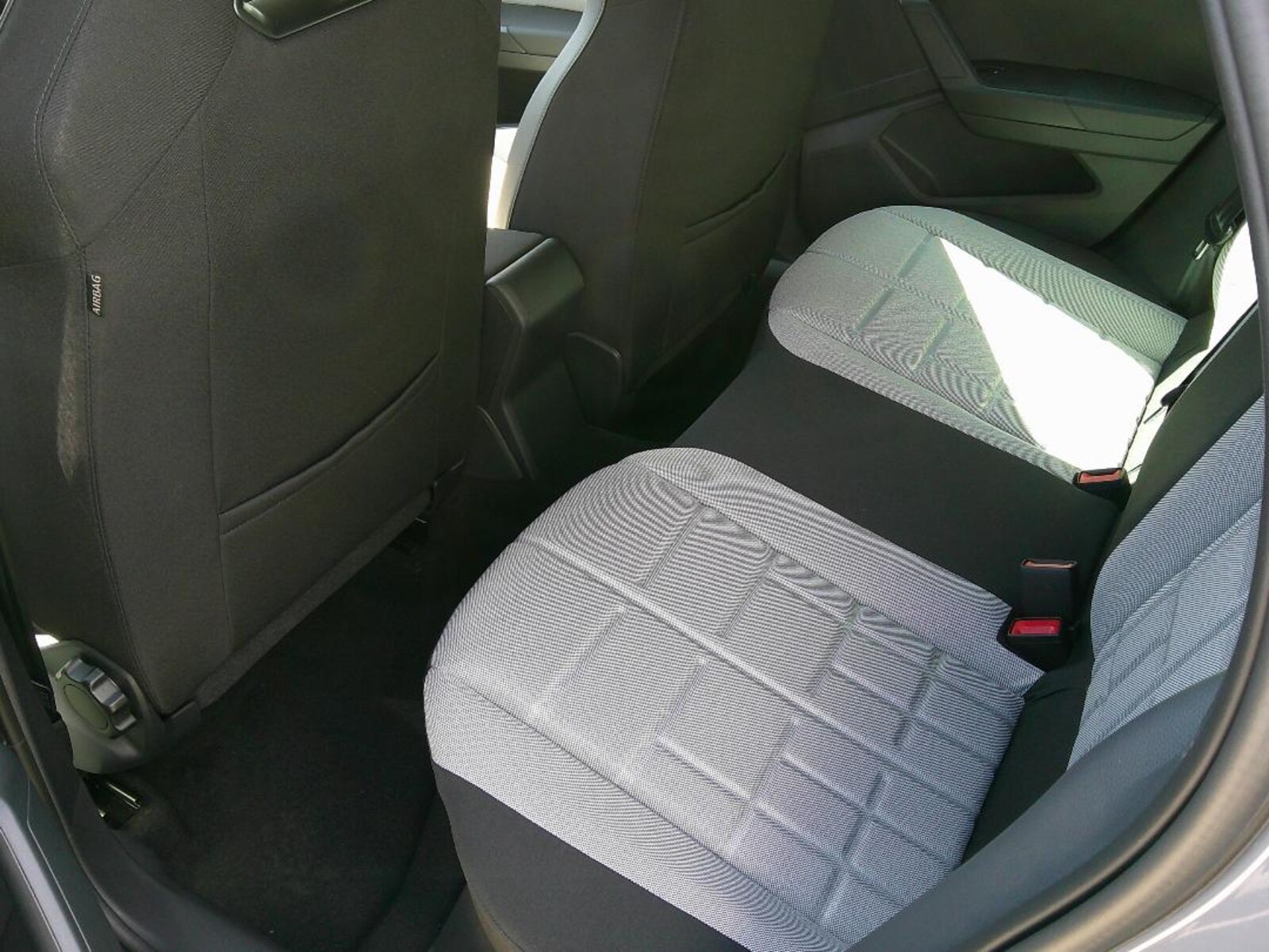 SEAT Arona – Bild 13