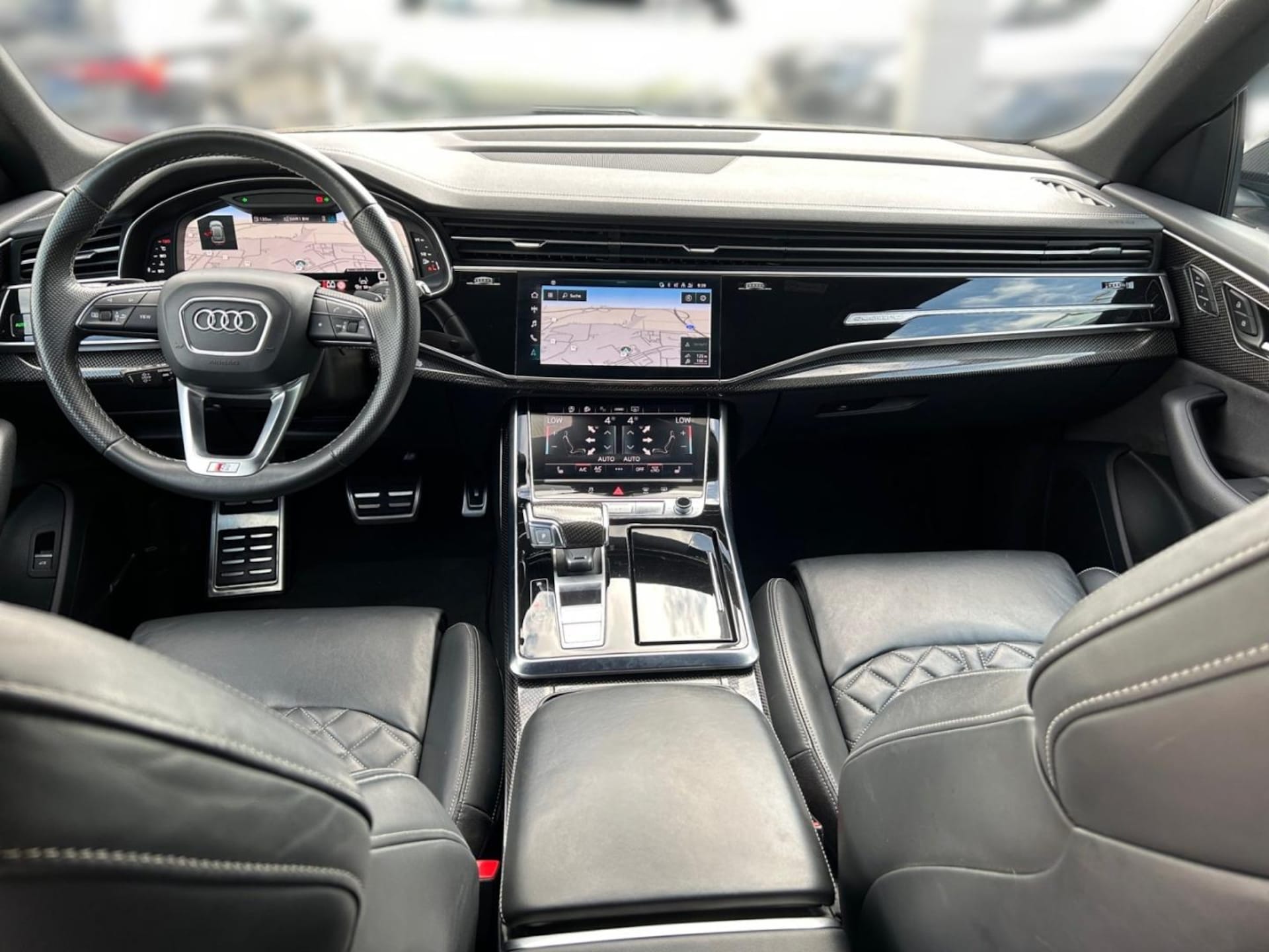 Audi SQ8 SUV