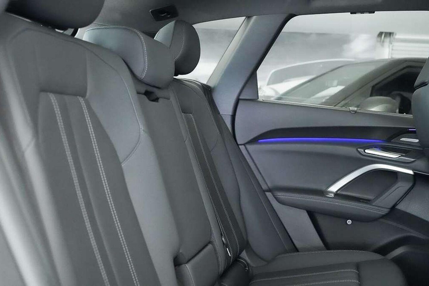 Image about Audi Q5 SUV TDI quattro 150 kW sport