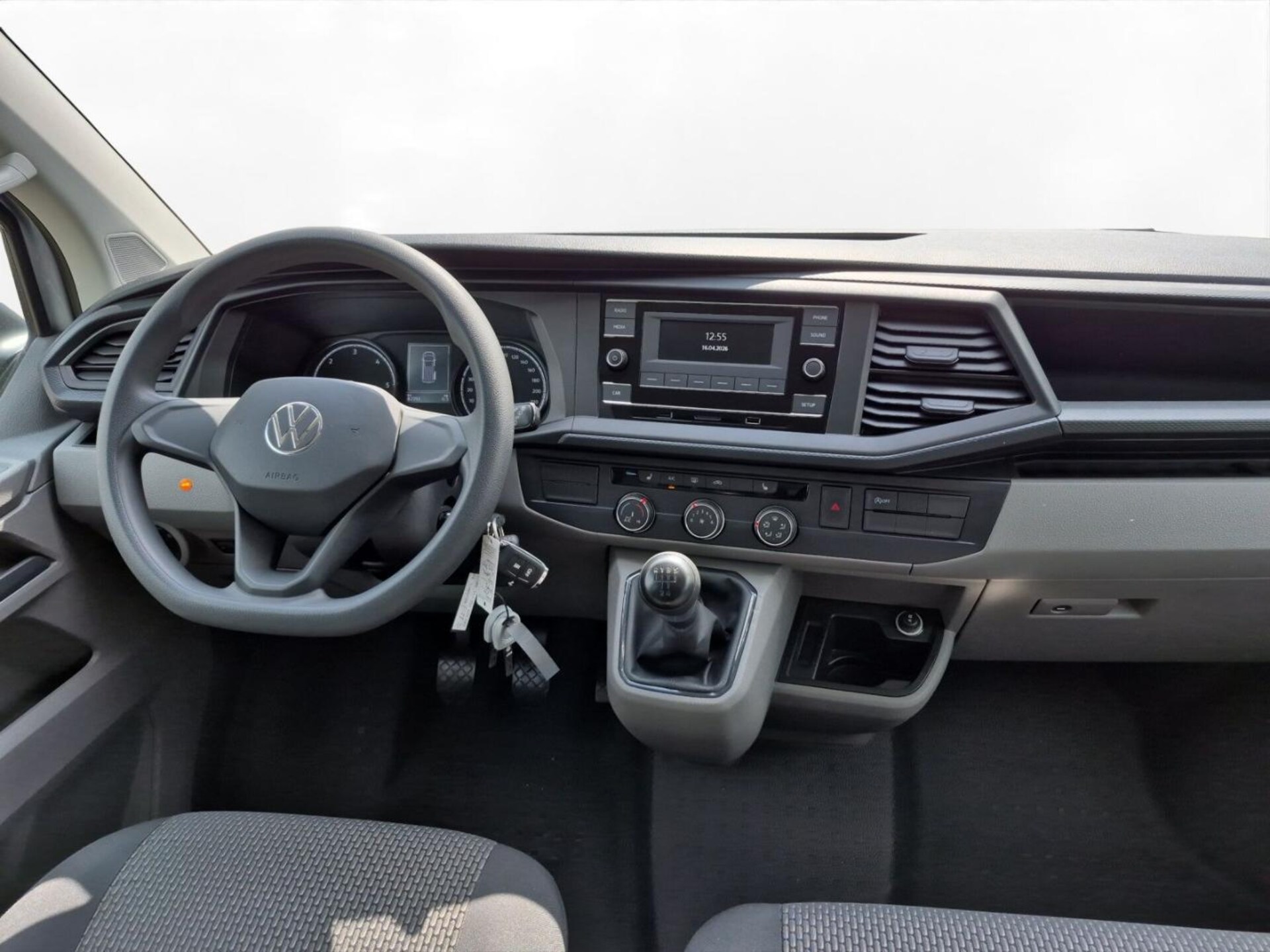 Volkswagen T6.1 Transporter Kombi kurzer Radstand