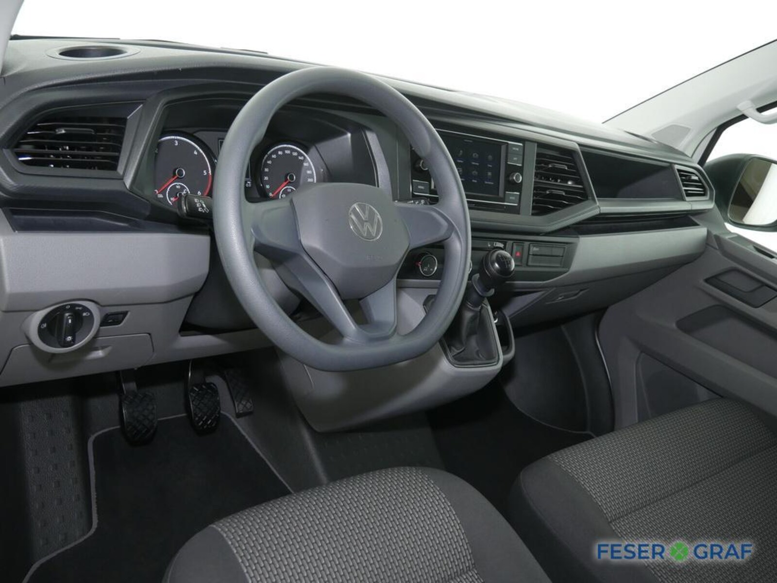 Volkswagen T6.1 Transporter Kombi kurzer Radstand – Bild 8