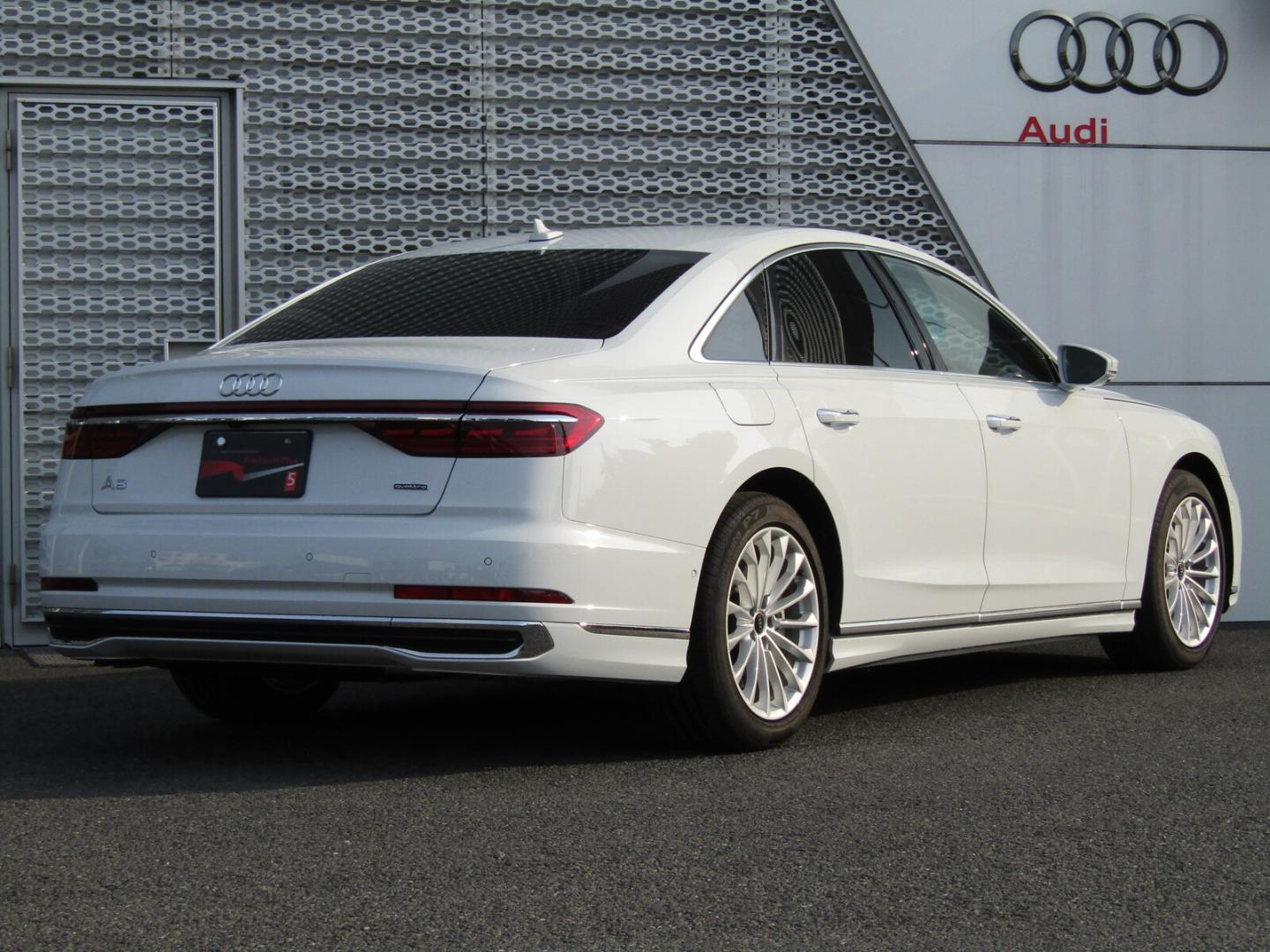 Image about Audi A8 55 TFSI quattro 250(340) kW(PS) tiptronic