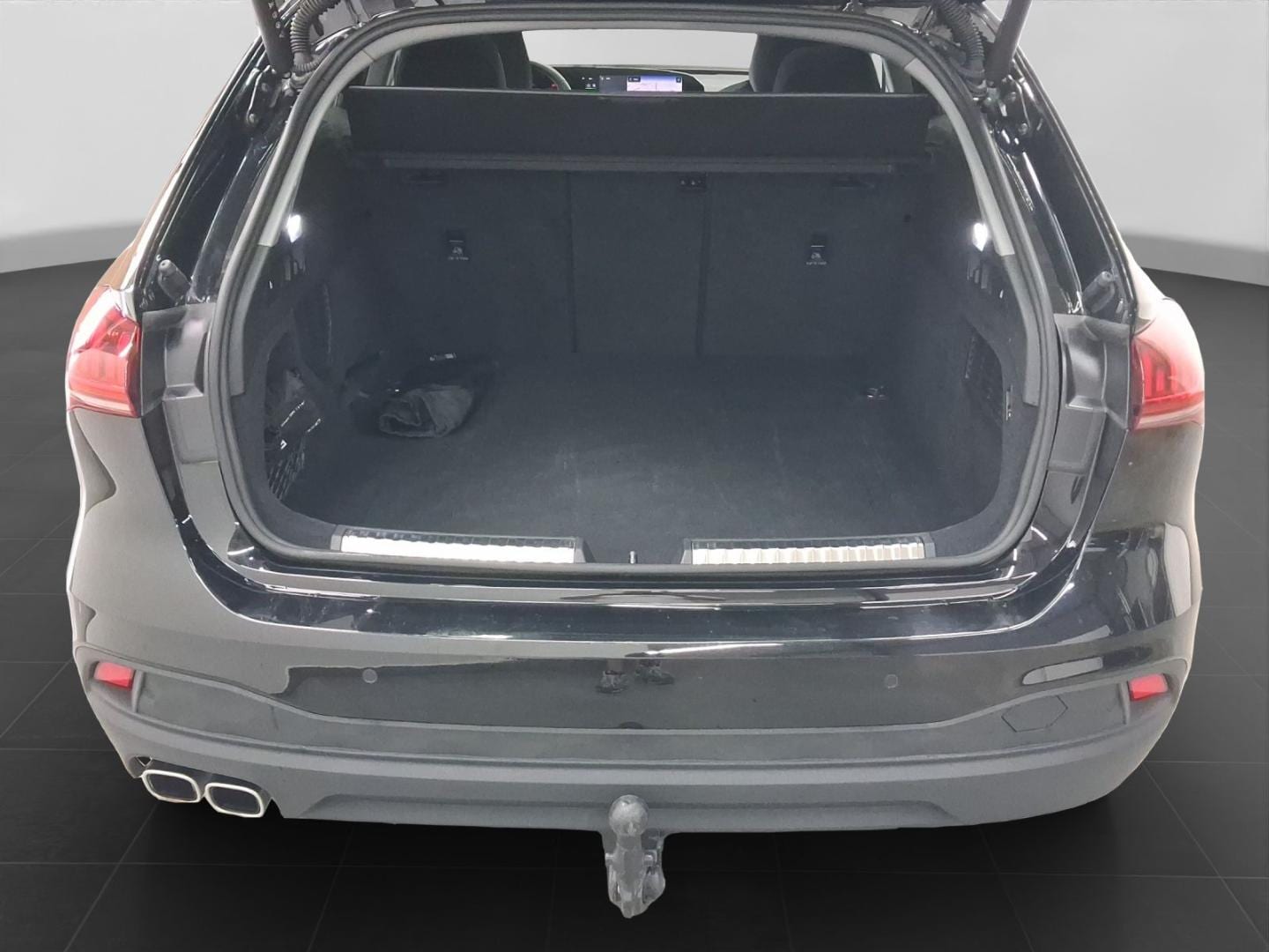 Bild über Audi A5 Avant TDI quattro 150 kW S tronic - für weitere Informationen kontaktieren Sie den Audi Partner