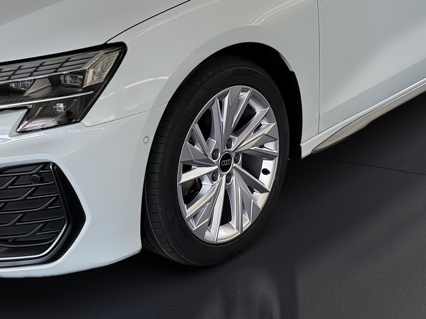 Bild über Audi A3 Sportback TFSI 110 kW S tronic - für weitere Informationen kontaktieren Sie den Audi Partner