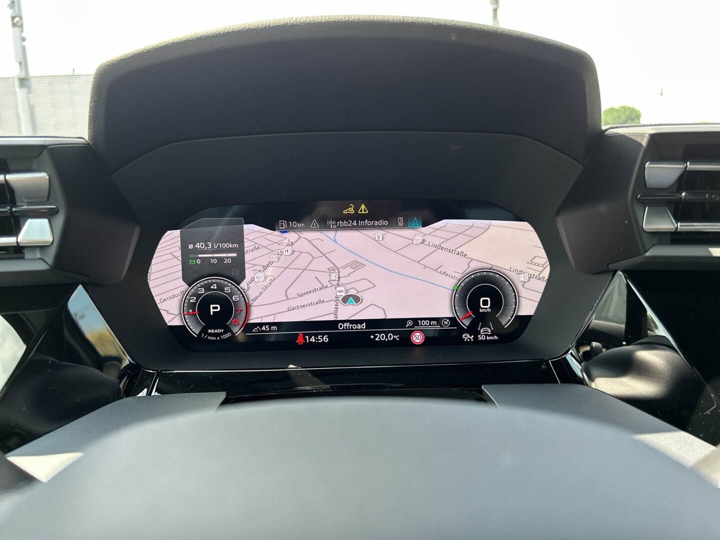 Bild über Audi A3 Sportback S line 35 TFSI S tronic - für weitere Informationen kontaktieren Sie den Audi Partner