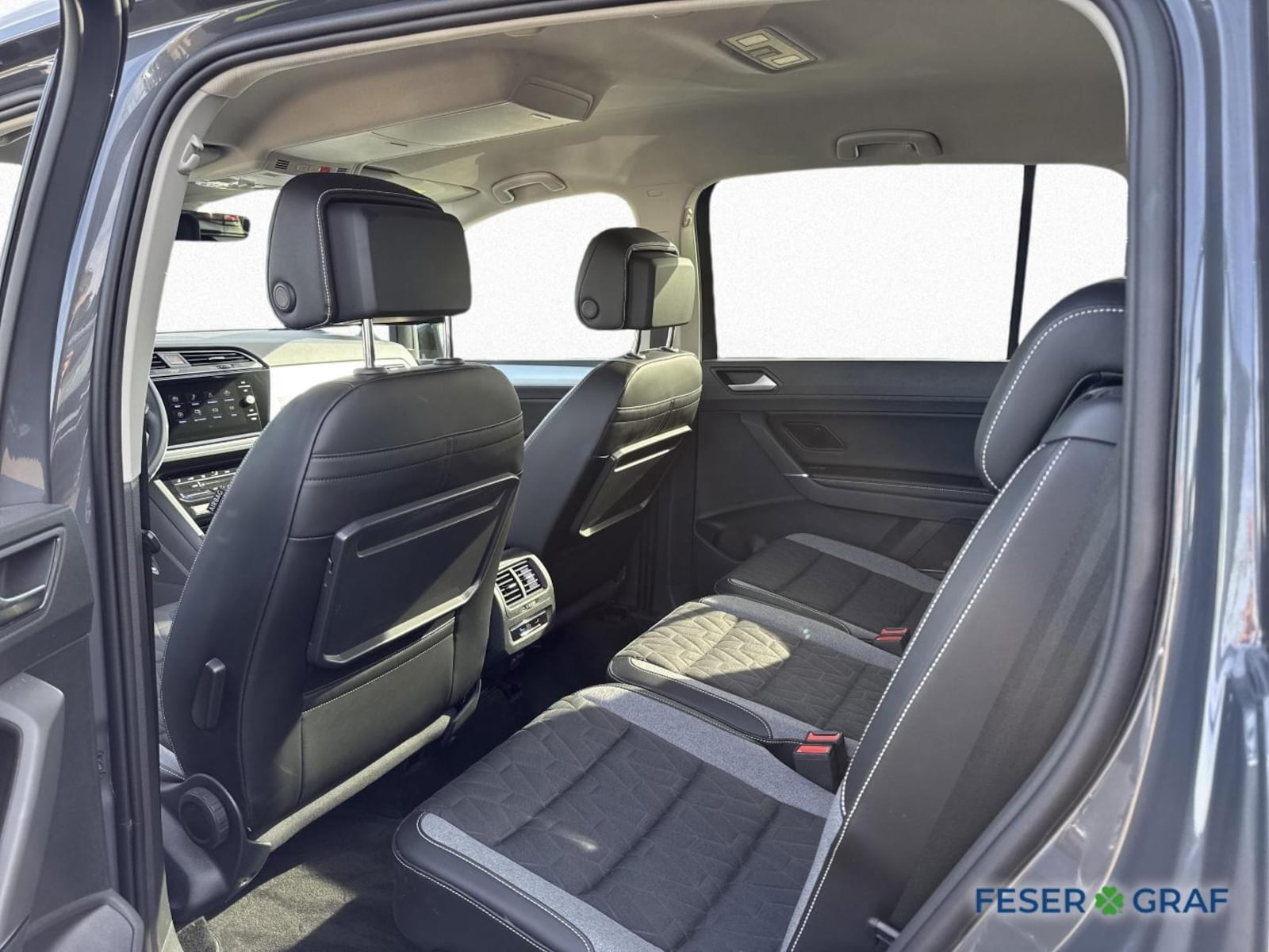 Volkswagen Touran – Bild 13