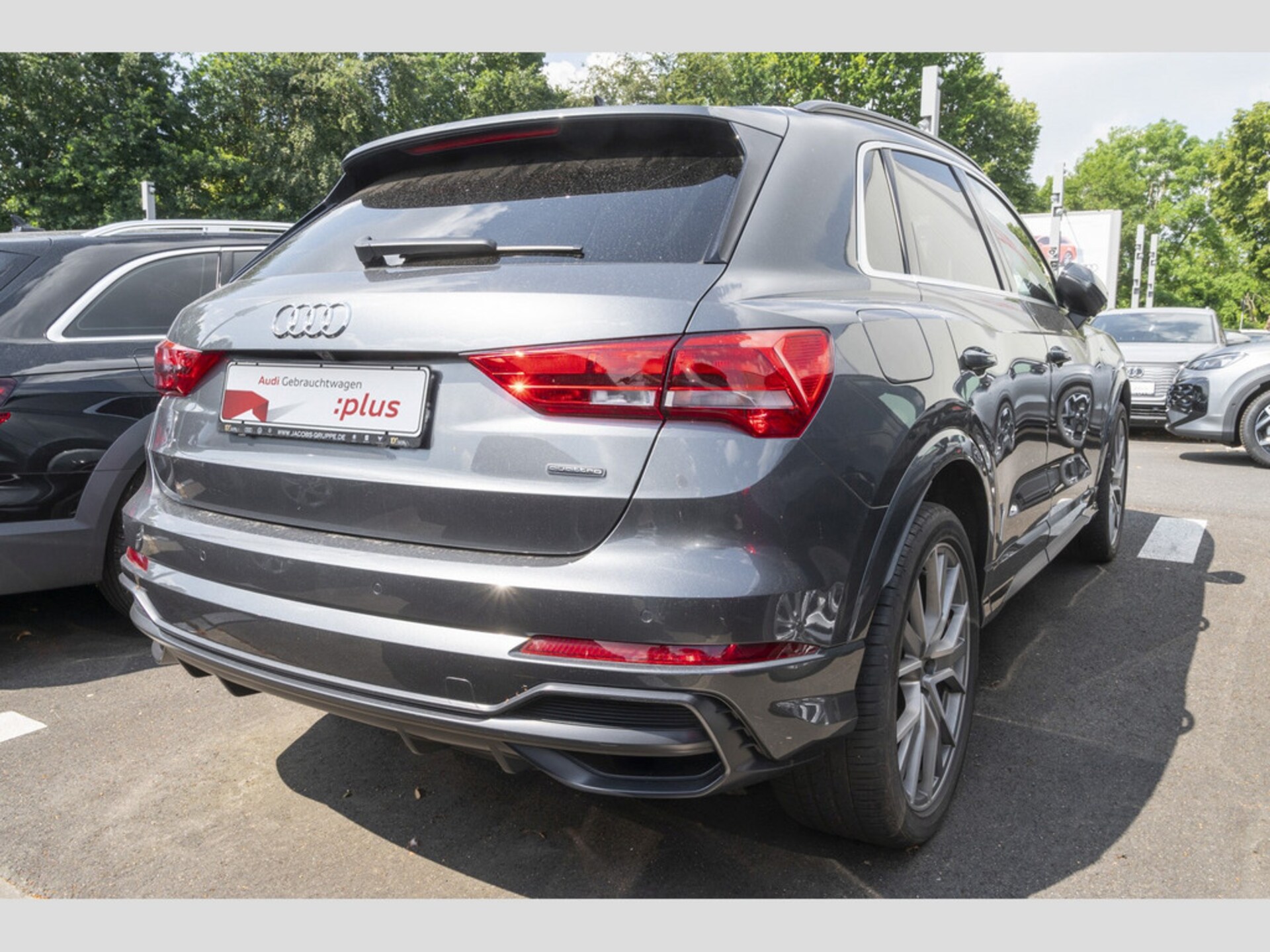 Audi Q3 SUV S line