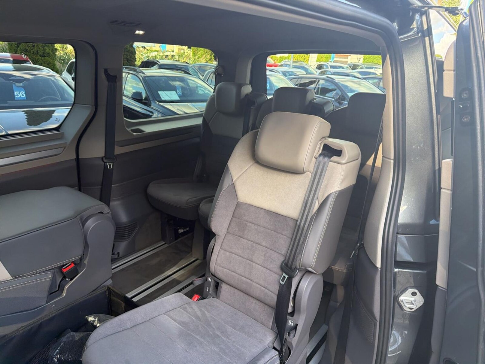 Volkswagen Multivan Langversion – Bild 8
