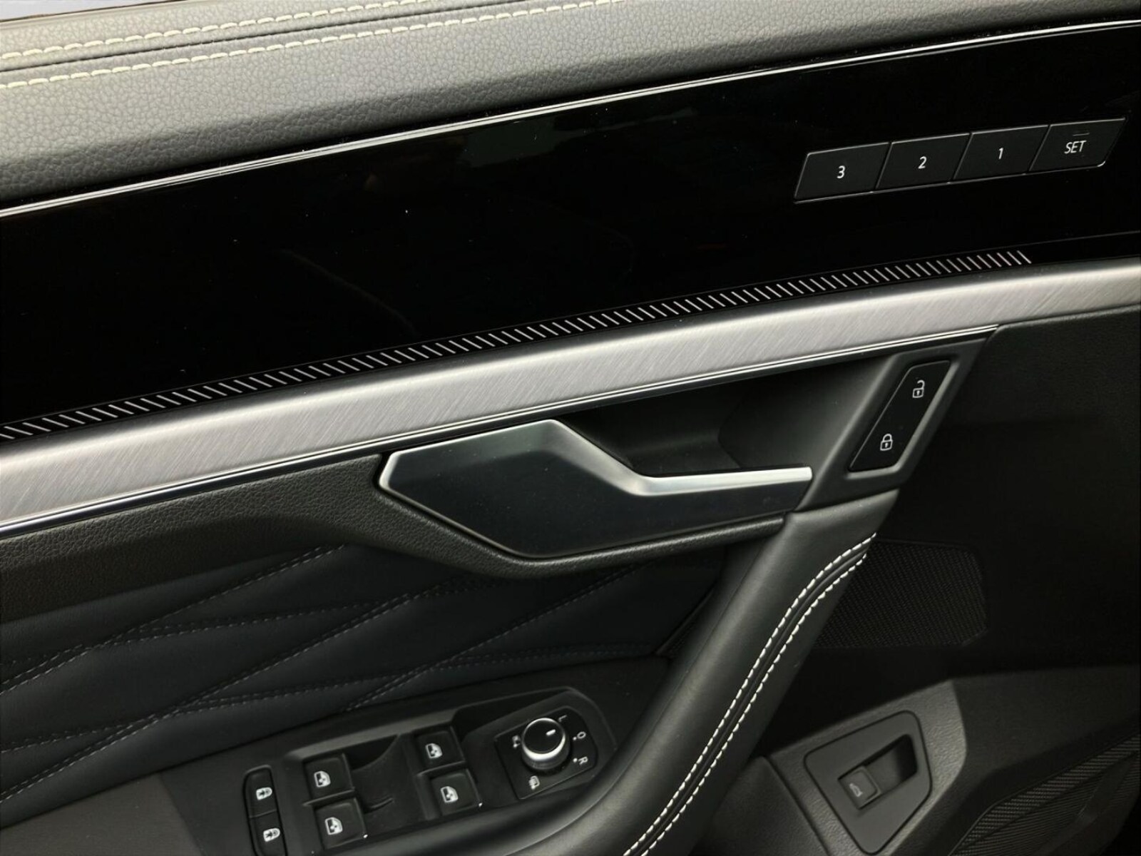 Volkswagen Touareg – Bild 15