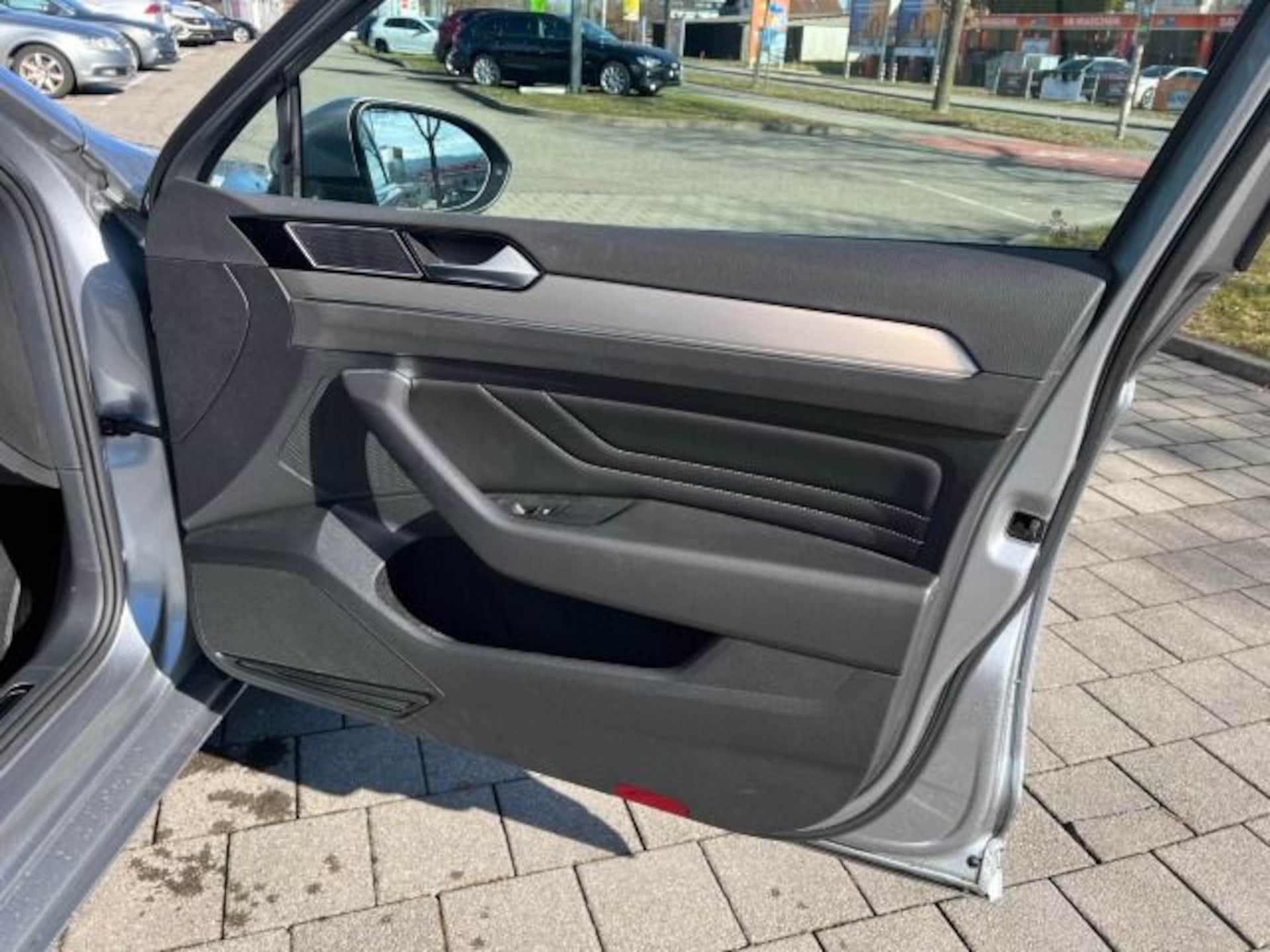 Volkswagen Passat Variant Elegance