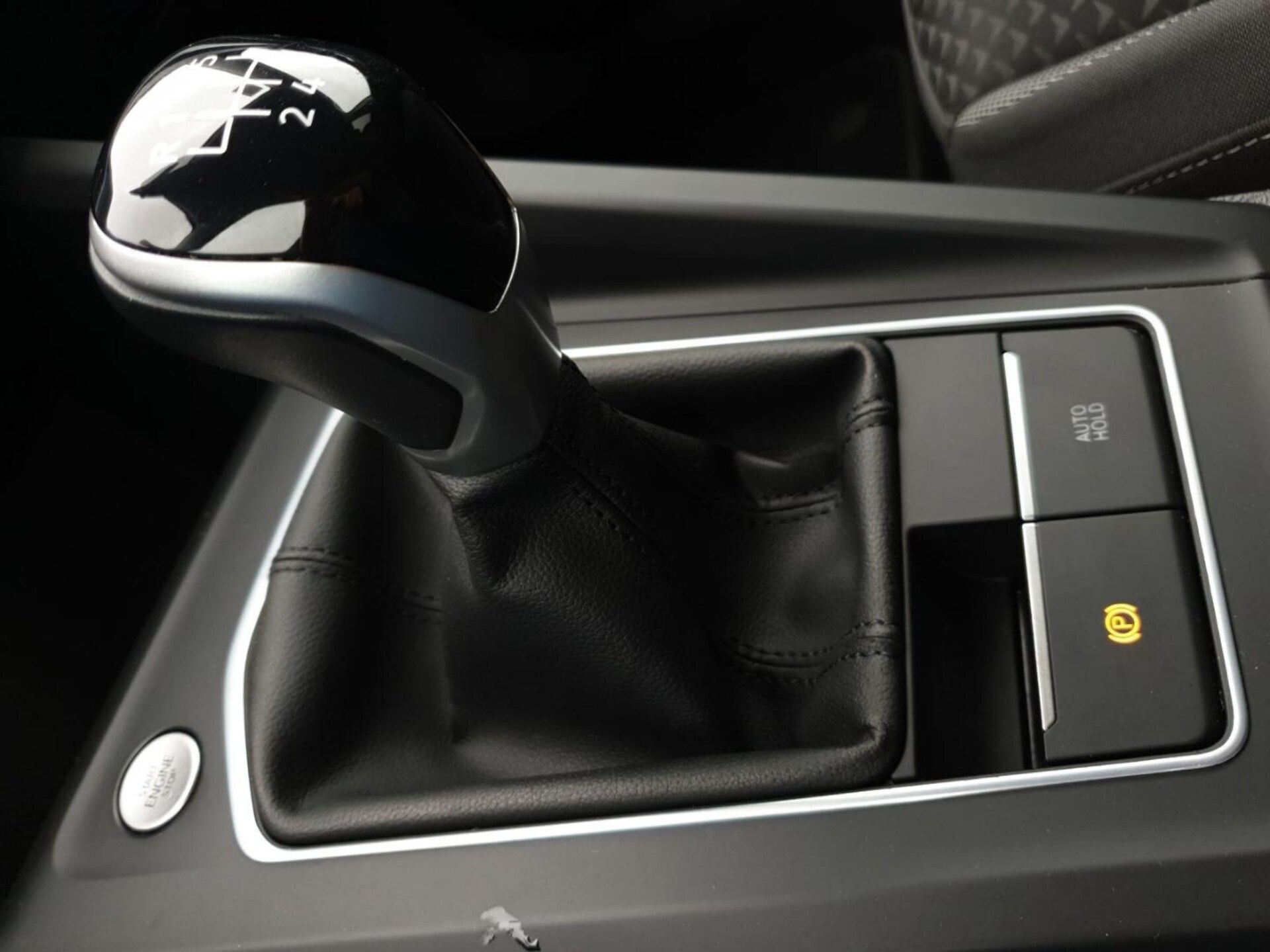 Volkswagen Golf Active