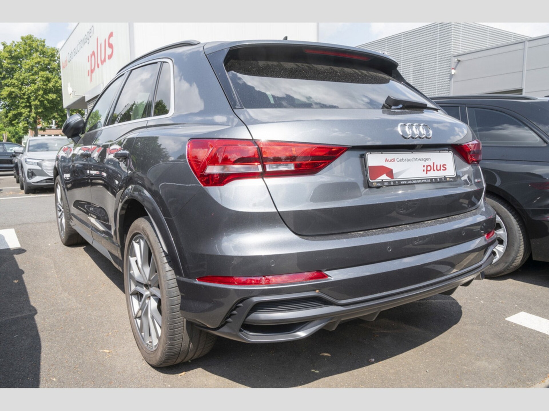 Audi Q3 SUV S line