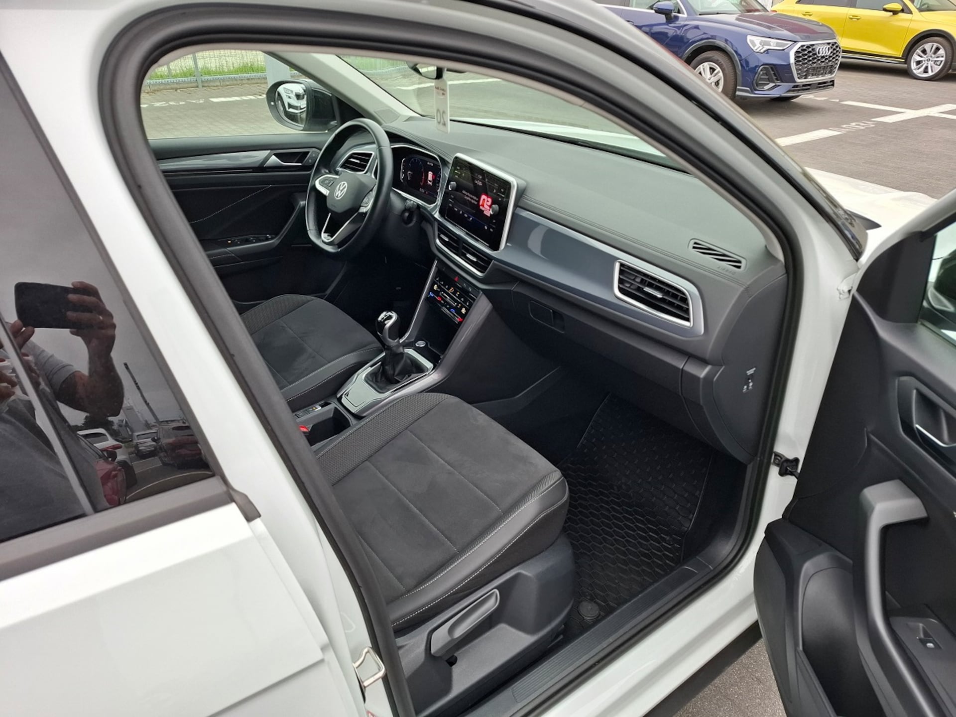 Volkswagen T-Roc Style