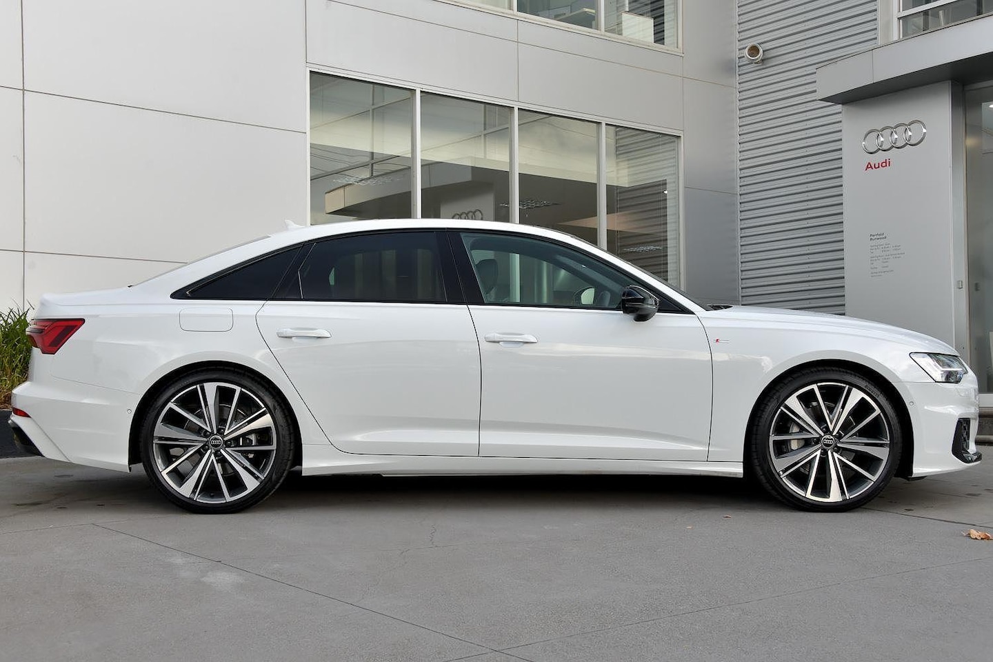 Image about Audi A6 Sedan 45 TFSI quattro S tronic